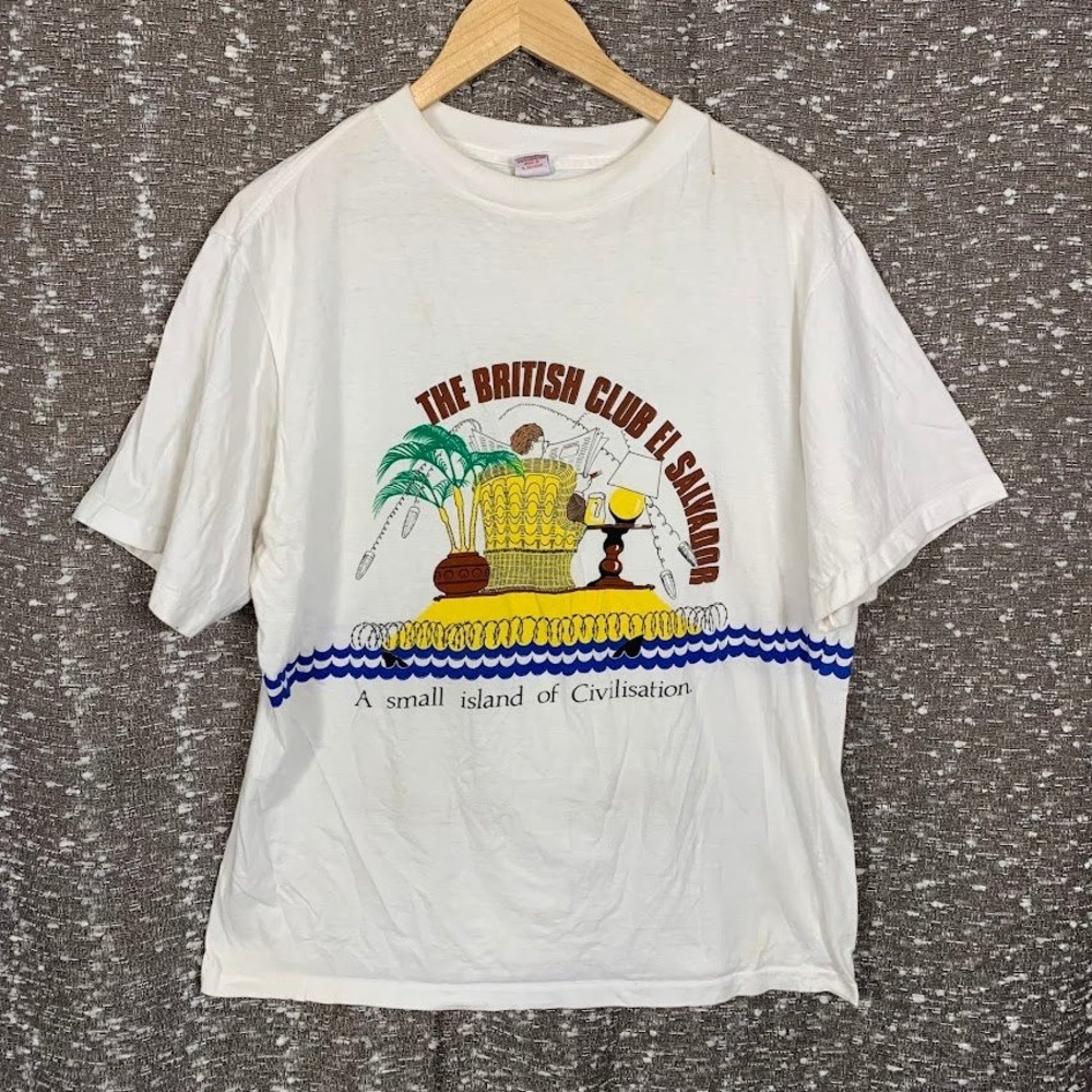Vintage The British Club El Salvador Graphic T-Shirt White Single Stitch XL